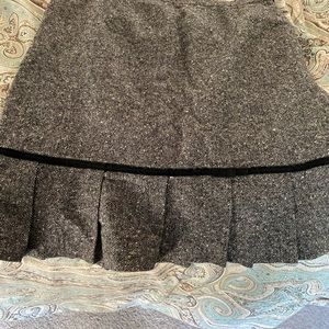 Dressbarn black and white skirt size 14